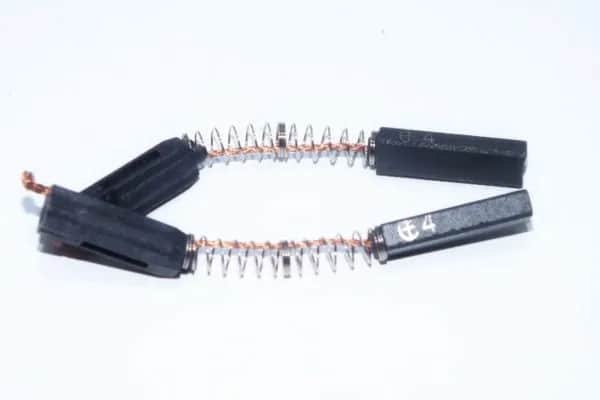 Ile kosztują szczotki do alternatora? Sprawdź ceny i oferty!