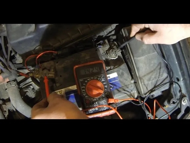 Objawy awarii alternatora w Volvo V50 - jak je rozpoznać i uniknąć kosztów