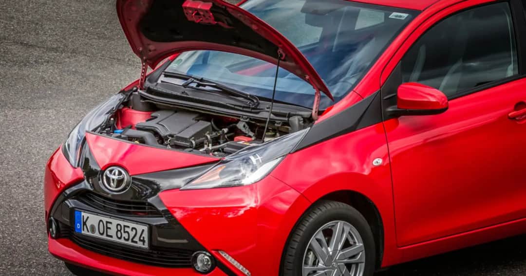 Żywotność silnika Toyota Yaris 1.0 – Co warto wiedzieć o jego trwałości?